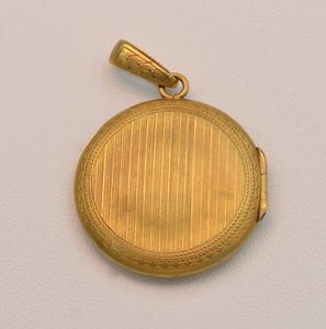 18K yellow gold, French Art Nouveau locket