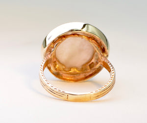 Mobe Pearl Ring