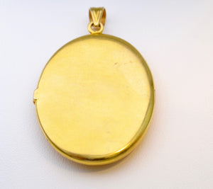 Antique 15K yellow gold oval locket, circa 1870