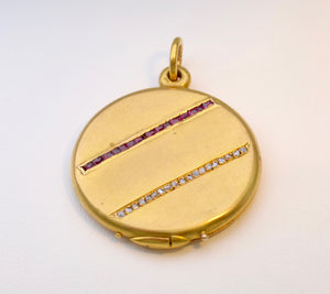 Antique 18K Yellow Gold Locket with Ruby and Diamond Trims