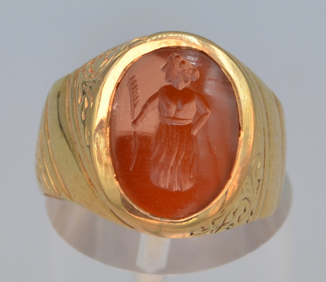 14K yellow gold Victorian ring with old Roman Intaglio