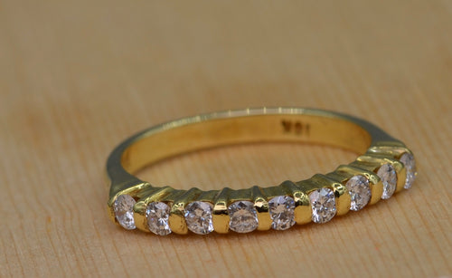 18K yellow gold Diamond Anniversary Band with nine Diamonds