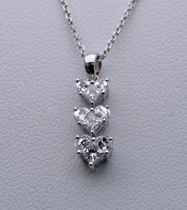 18K white gold "Lady Heart" Diamond pendant