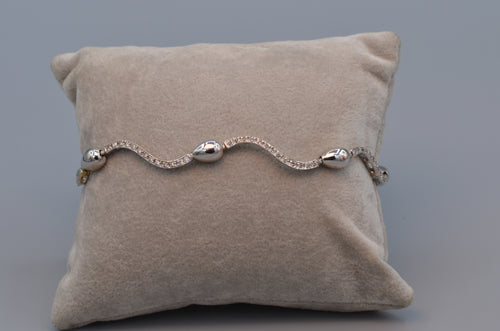 14K white gold, 7