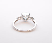 Heart-shaped Aquamarine with Two Side Diamonds in 14K White Gold