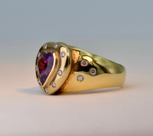 18K yellow gold ring with heart-shaped deep purple Amethyst and Diamonds